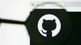 «GitHub больше не существует»: внутри Microsoft сервис переживает сбои, утечки и уход руководителей