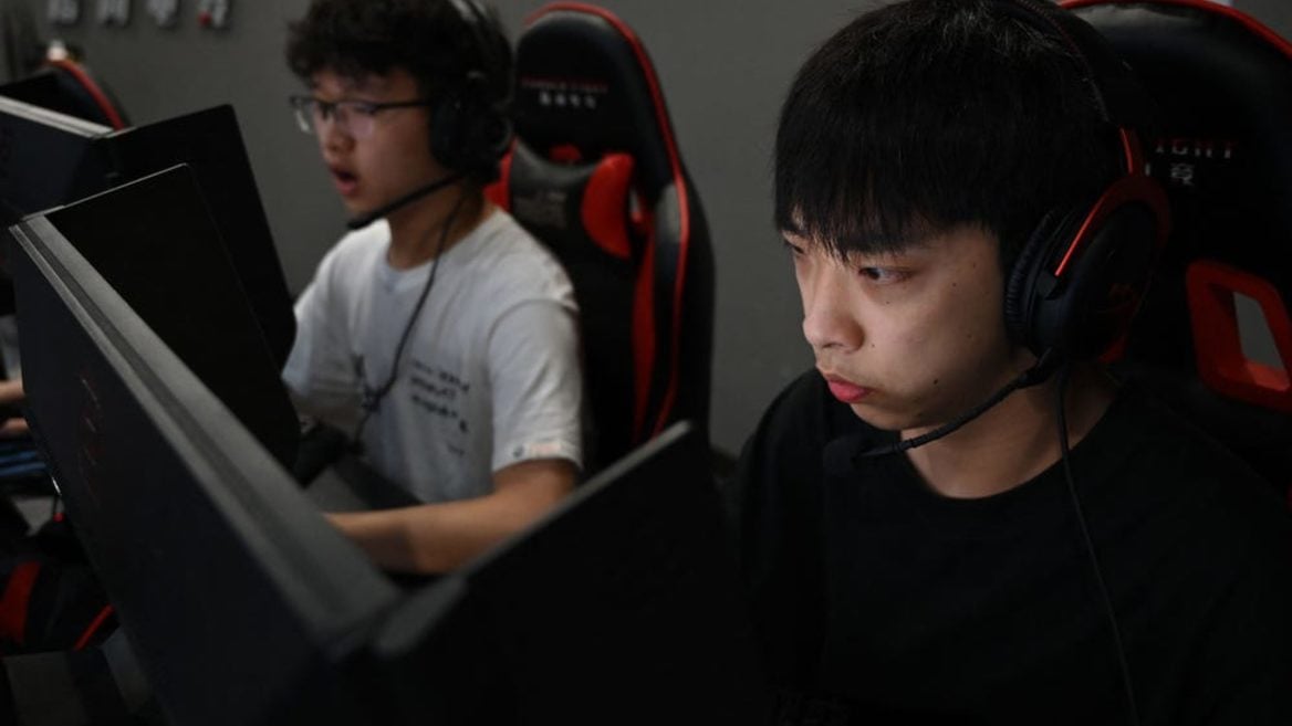 Tencent сканирует лица детей чтобы контролировать их время в онлайн-играх на каникулах