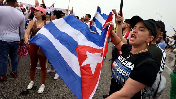 На Кубе блокировали Facebook и Telegram на фоне протестов