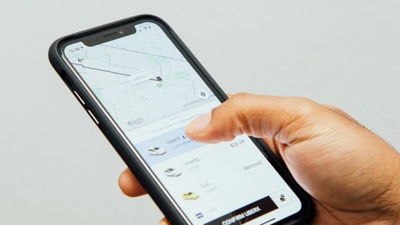 «Хорошо» работать уже недостаточно, надо «отлично» — так Uber аргументирует обязательный возврат в офис