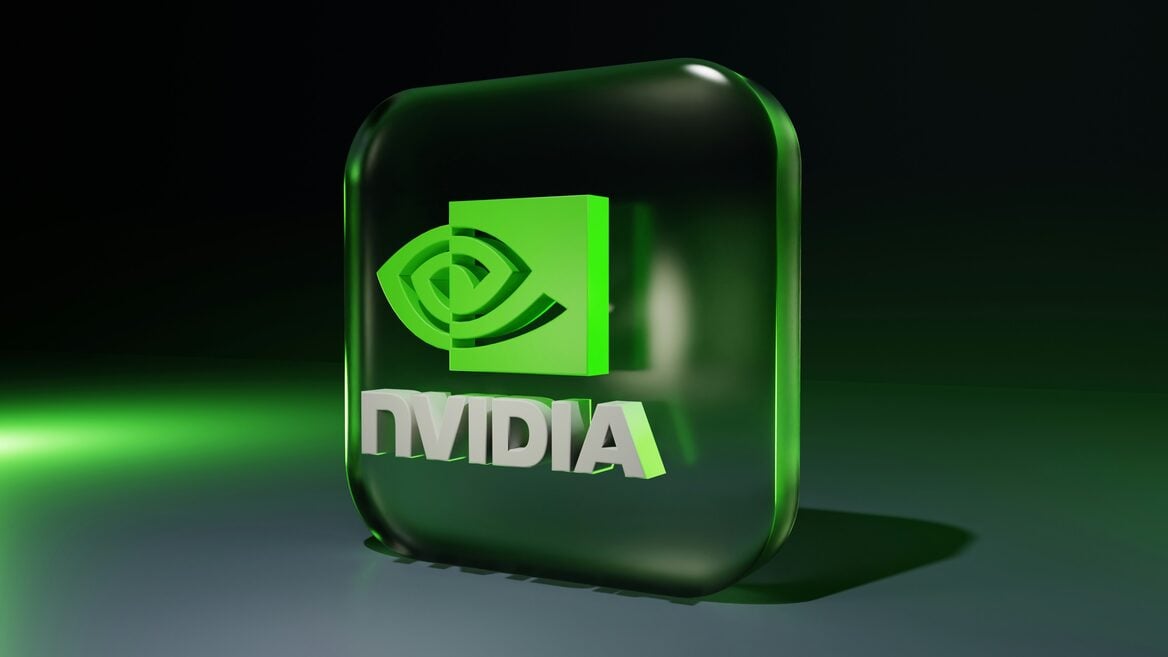 Nvidia: Google хороша но мы на поколение впереди