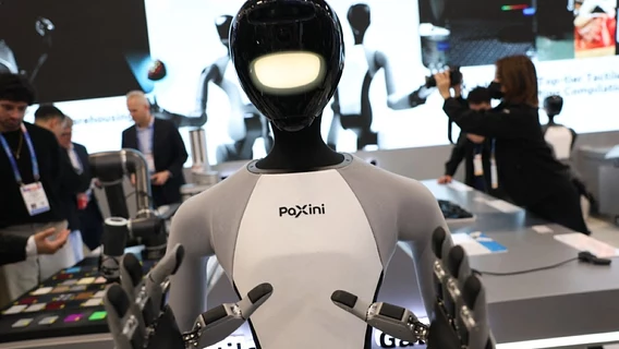 «ИИ-иммигранты»: глава Nvidia объяснил, кто будет работать вместо людей