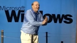 Балмер объяснил, зачем кричал «Разработчики!» со сцены Microsoft 20 лет назад Балмер объяснил, зачем кричал «Разработчики!» со сцены Microsoft 20 лет назад