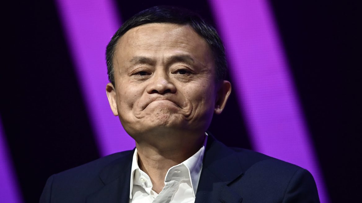 Китай приказал Alibaba продать медийные активы, заблокировал браузер