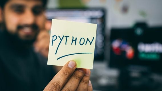 Начните изучать Python по программе от Google — мы нашли короткий вводный курс