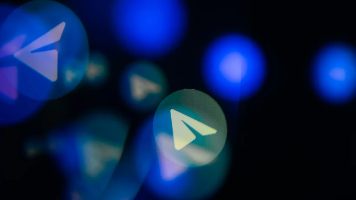 Разработчик из Telegram предложил увольнять тех кто пишет код вручную. А мессенджер готовится добавить ИИ-агентов — Claude ChatGPT и других
