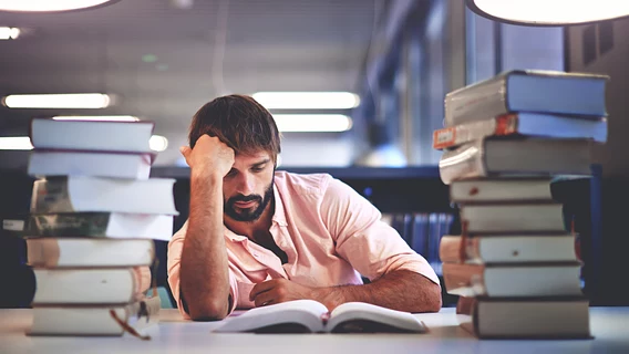 «Ни о чём не жалею»: финаналитик прошёл 40 курсов и стал ИИ-инженером в Google