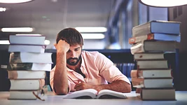 «Ни о чём не жалею»: финаналитик прошёл 40 курсов и стал ИИ-инженером в Google