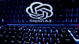 Reuters: OpenAI хочет сама разрабатывать ИИ-чипы
