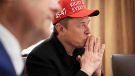 Маск рискует потерять бренды из-за DOGE — и пообещал «работать 24/7» Маск рискует потерять бренды из-за DOGE — и пообещал «работать 24/7»