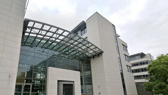 Amazon проводит рекордные сокращения в своей европейской штаб-квартире