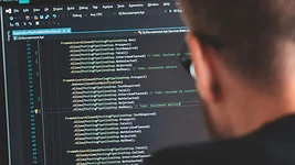 HR-директор Cisco: худшее, что могут сделать компании, — навалить на сотрудников побольше работы, потому что ИИ экономит время