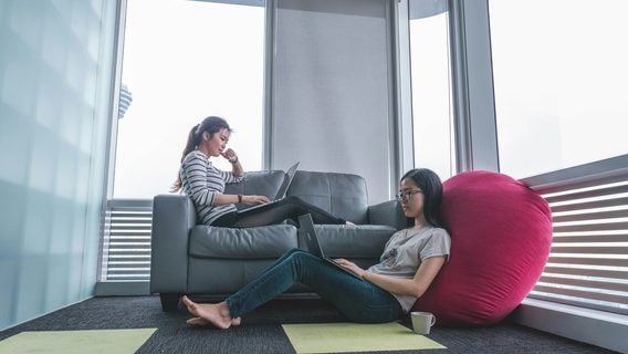 «Неудачное название» для изнурительной работы: фаундер Coursera про вайб-кодинг
