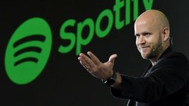 «Музыка и война несовместимы»: Spotify теряет пользователей и музыкантов из-за инвестиции в AI