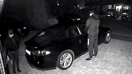 Tesla Model S угнали, взломав радиобрелок (видео) 