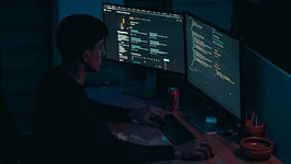 «Потрясающее время», чтобы быть софтверной компанией: CEO Nvidia попытался развеять панику вокруг SaaS-апокалипсиса