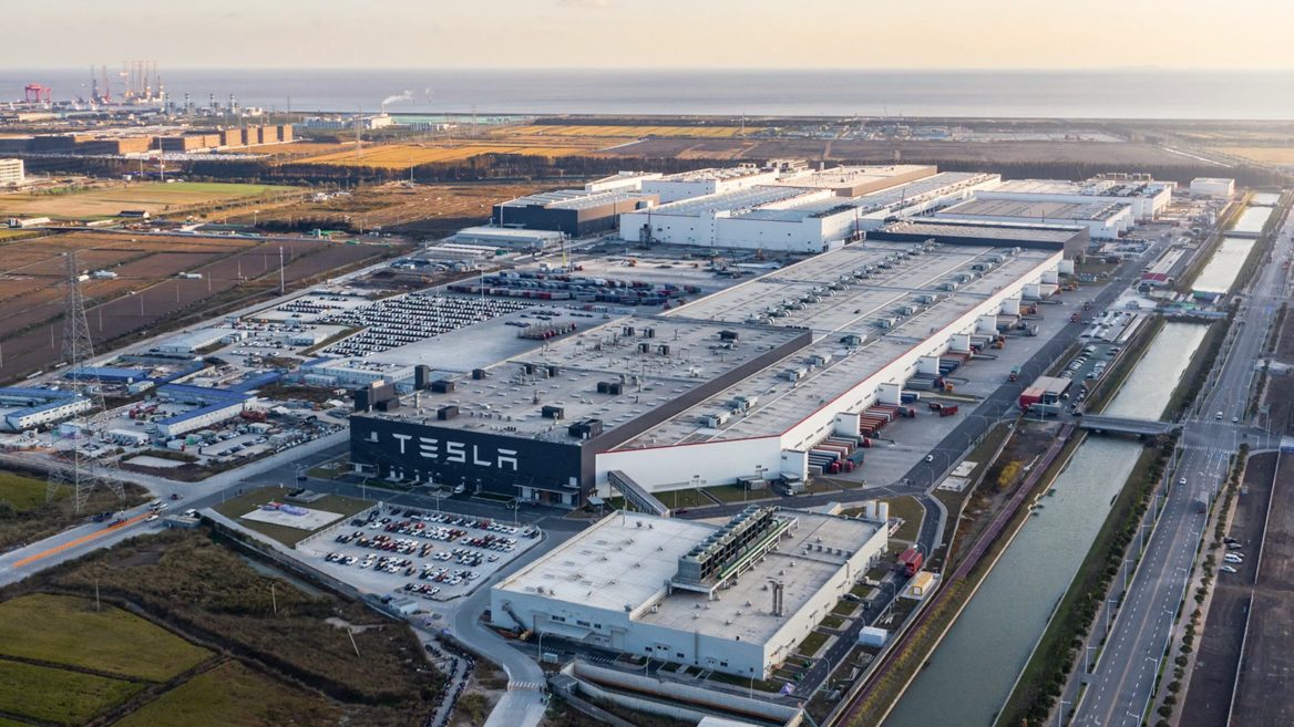 Tesla построит второй завод в Шанхае — хочет превратить его в крупнейший город-экспортёр авто