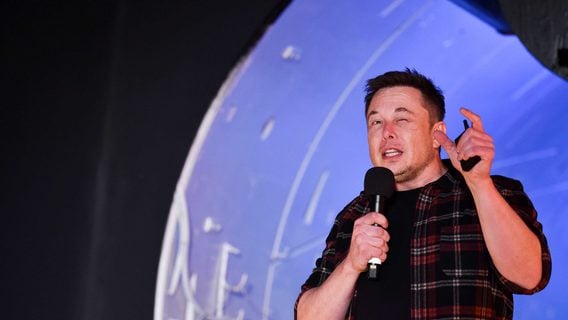 Маск призвал сотрудников Tesla работать в «супер-хардкорном» режиме ради квартальных показателей