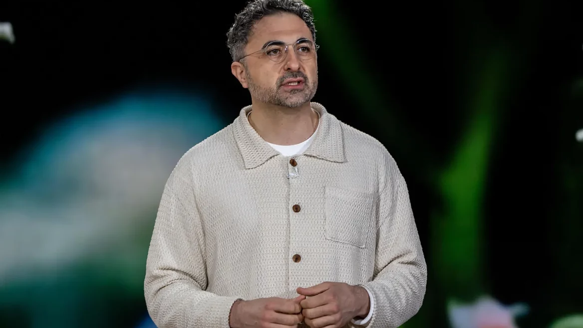 «Claude как будто обманула их»: глава Microsoft AI раскритиковал Anthropic за разговоры о сознании ИИ