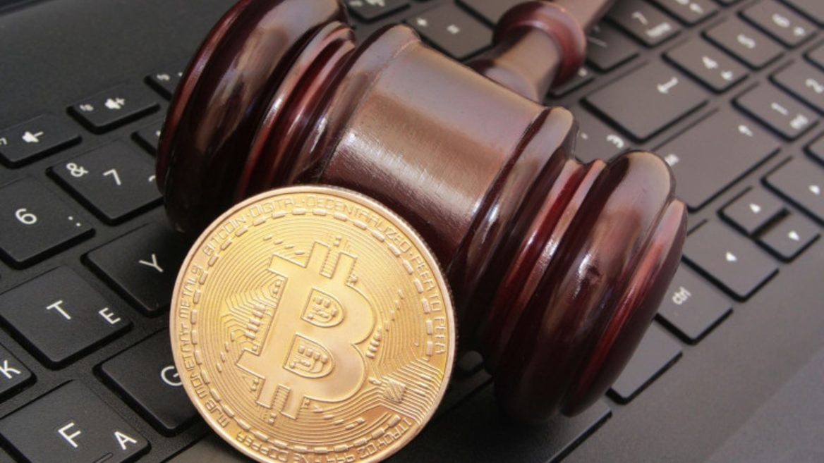 Шведское правительство задолжало драгдилеру $15 млн в биткоине