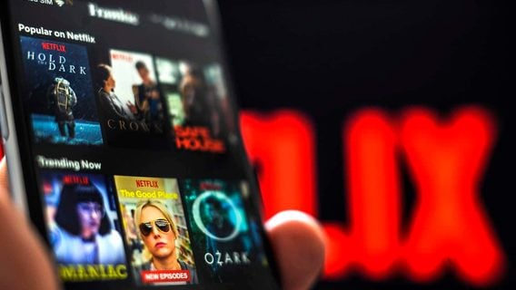 Bloomberg: Netflix запустит подписку с рекламой в 2 раза дешевле нынешней