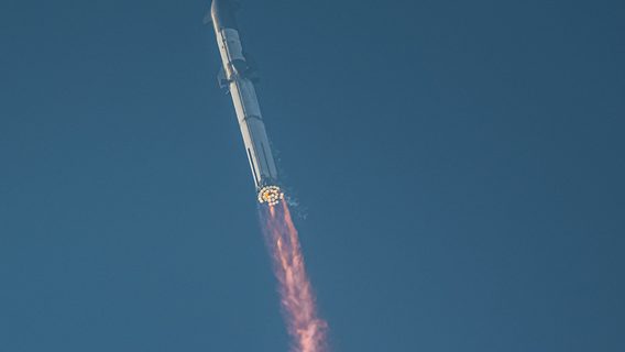 SpaceX прекратила полет Starship из-за проблем с двигателем