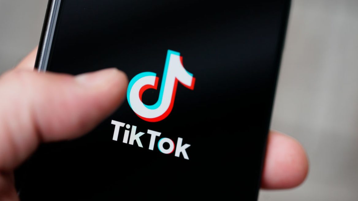 TikTok заблокировал сеть аккаунтов распространявших российскую пропаганду
