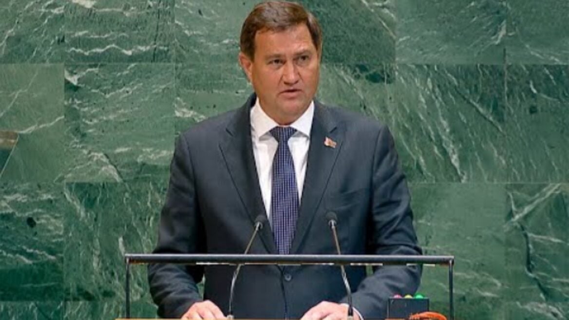 Міністр замежных спраў абвінаваціў Захад ва ўцечцы мазгоў і неакаланіялізме ў сферы ШІ