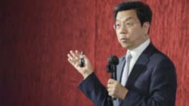 Бывший глава Google China разрабатывает свой ИИ