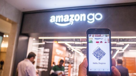 Amazon открыла в Лондоне первый офлайн-магазин без кассиров 