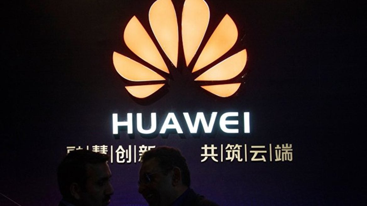 В России закрываются магазины Huawei — им нечего продавать