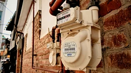 Гендир OpenAI предлагает продавать ИИ по счётчику — как воду и электричество