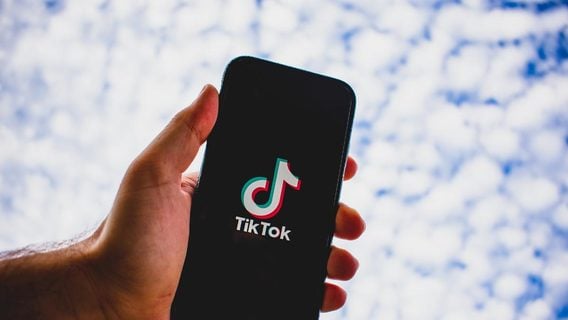 В Азербайджане заблокировали TikTok — неправильно освещает конфликт с Арменией