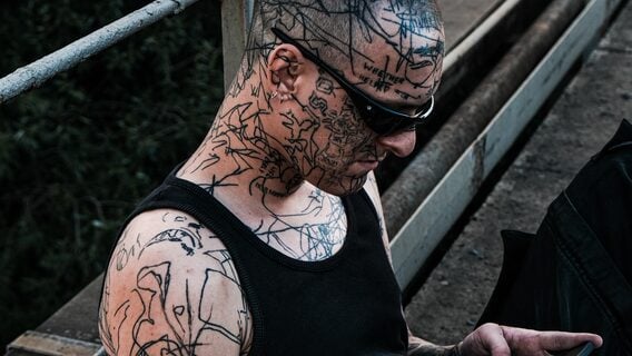 «Міліцыя прабівае». Як жывецца і працуецца «не такім як усе» (фота!)