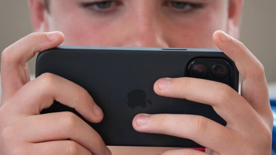 YouTube будзе вызначаць ваш узрост самастойна, а не праз профіль