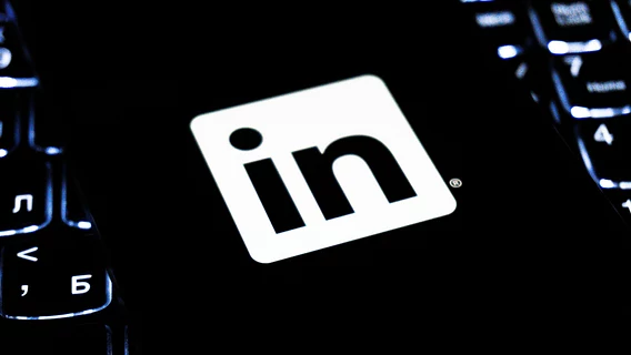 Зумеры превращают Instagram в LinkedIn