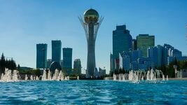 Дураў адкрыў ШІ-лабараторыю ў Казахстане