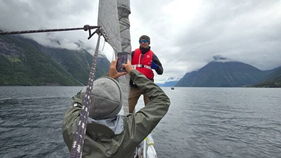 Damora запускает акцию «50% для друга» на парусные походы