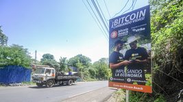 Сальвадор, где биткоин приняли за деньги, будет майнить с помощью вулканов