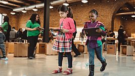 Apple бесплатно обучит детей программированию в фирменных Apple Store 