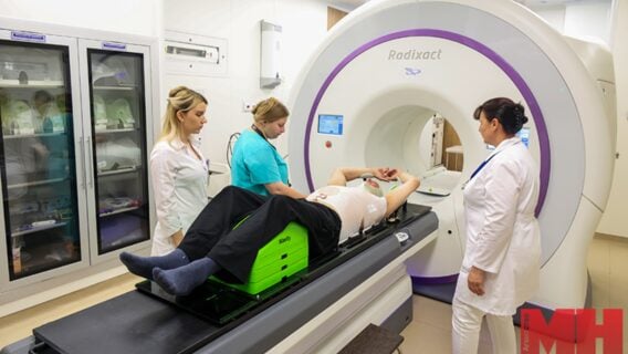 У Мінску з'явіўся апарат з ШІ для лячэння раку — адзіны ў СНД