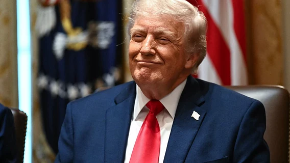 Суд в США отменил введённый Трампом сбор в $100 000 за H-1B визы