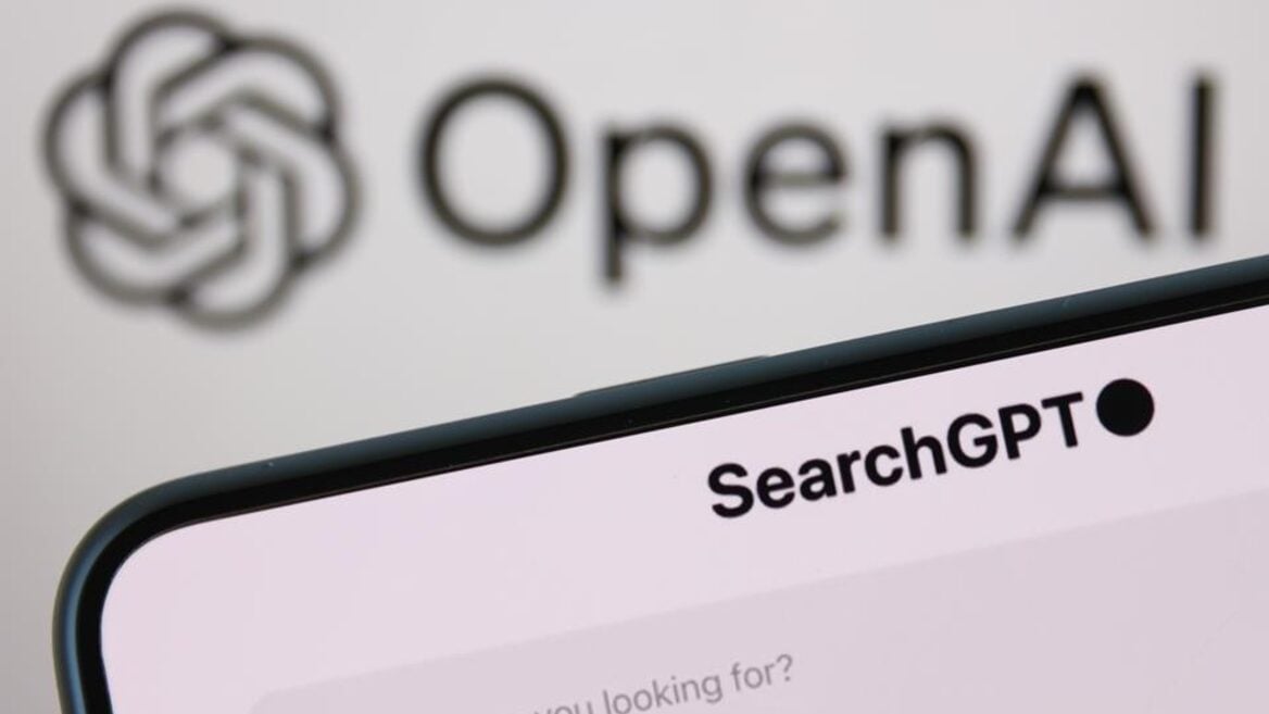 Личные чаты ChatGPT массово попали в Google — OpenAI винит пользователей