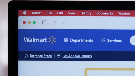 ИИ не помеха: Walmart назвал 10 профессий, в которых машины не заменят людей