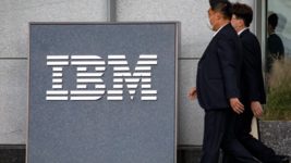 IBM хочет отсудить у экс-менеджерки полмиллиона долларов бонусов