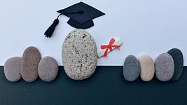 Когда разницы нет, а когда она решает: вся правда про топ-5 образовательных платформ