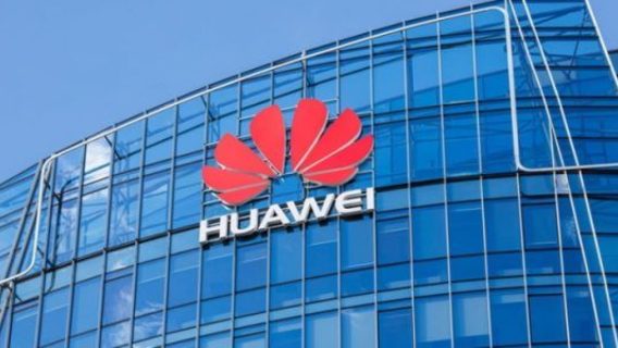 Huawei обвинили в создании тайных заводов по производству микрочипов