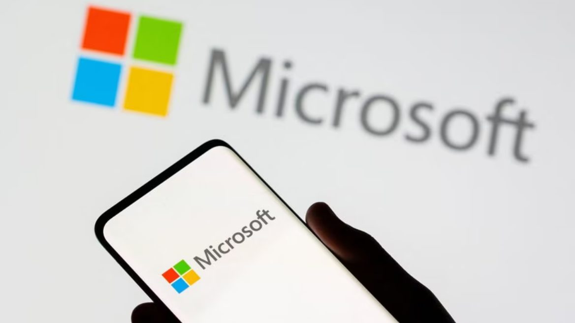 Microsoft ограничила использование чатбота чтобы не сходил с ума