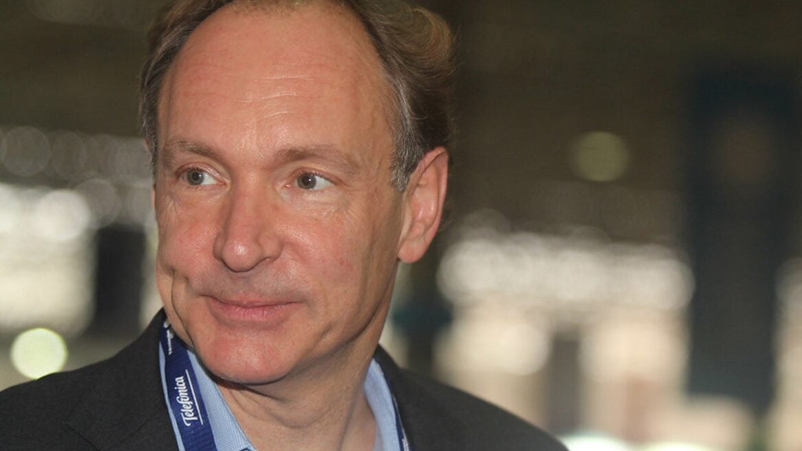 Создатель «Всемирной паутины»: ИИ может разрушить рекламную модель интернета. А это — главный источник доходов Google и Meta