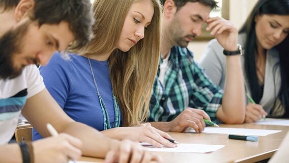 ИИ превратил университетские экзамены в «неразрешимую проблему»